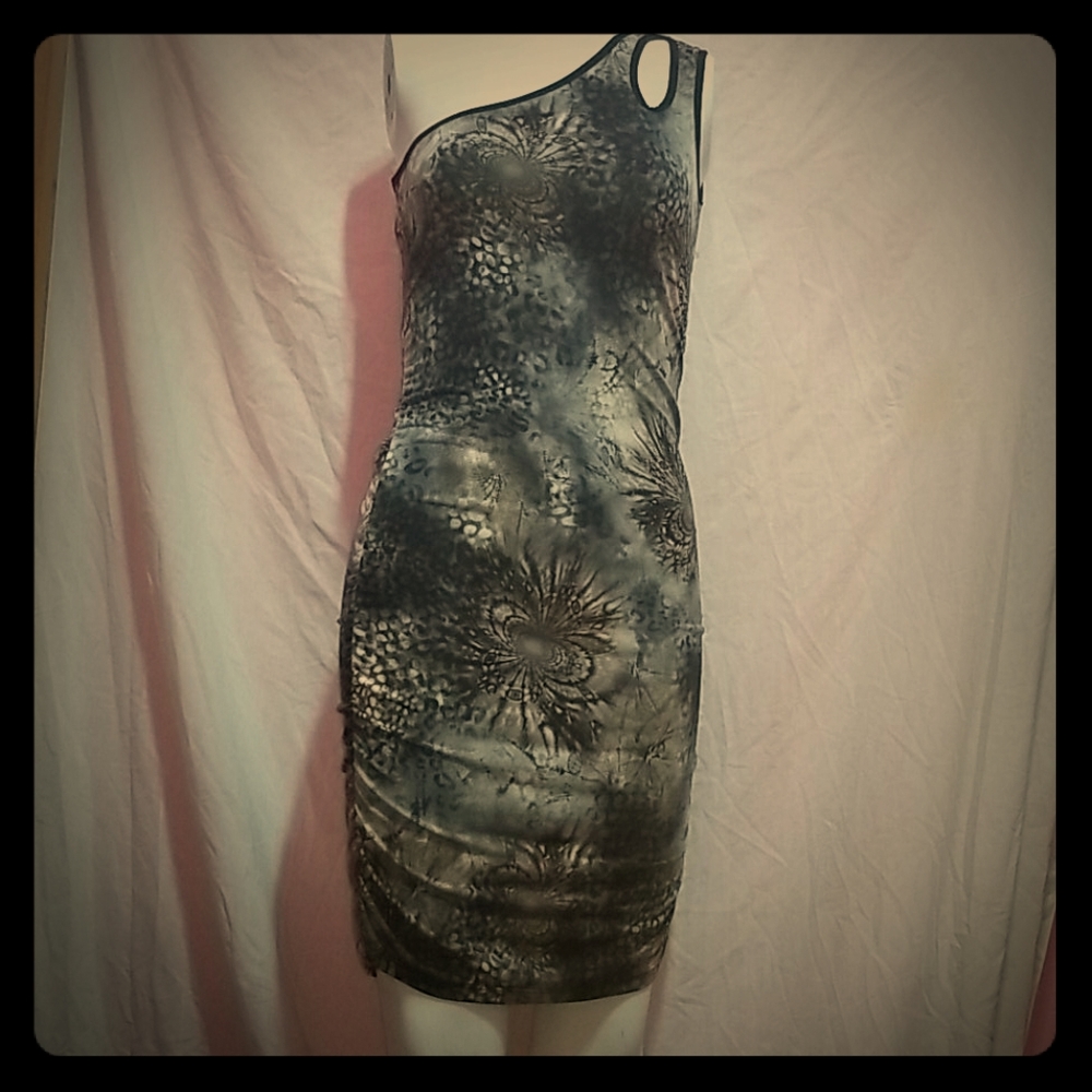 Brand new with out tags